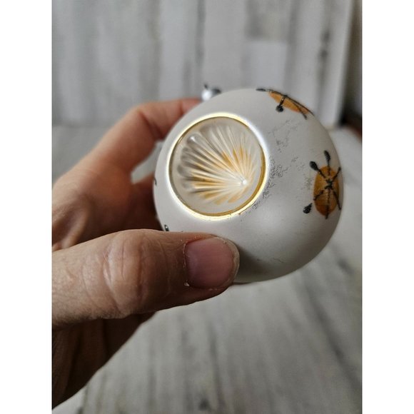 Vintage reflector white unique ball indent Austria ornament Xmas tree - Picture 7 of 9